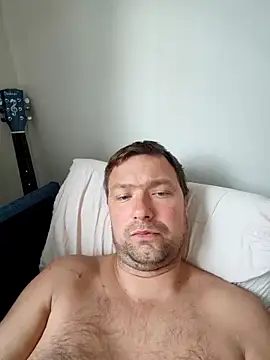 Snapshot of Igore3 chatting on 09/28/25, 07:58 Igore3 online show from 09/28/25, 07:58