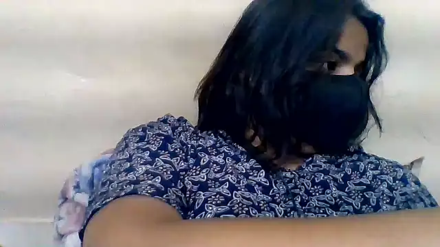 Vaani Singha online show from 06/04/26, 02:45
