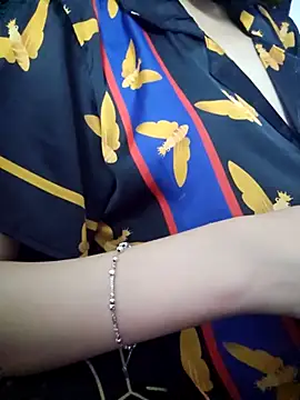 Snapshot of _Thaotam_ chatting on 10/07/25, 12:24 Thaotam online show from 10/07/25, 12:24