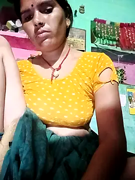 Sexy queeny online show from 10/15/25, 03:45