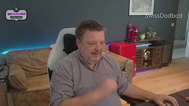 Snapshot of SwissDadbod chatting on 03/09/26, 12:42 SwissDadbod online show from 03/09/26, 12:42