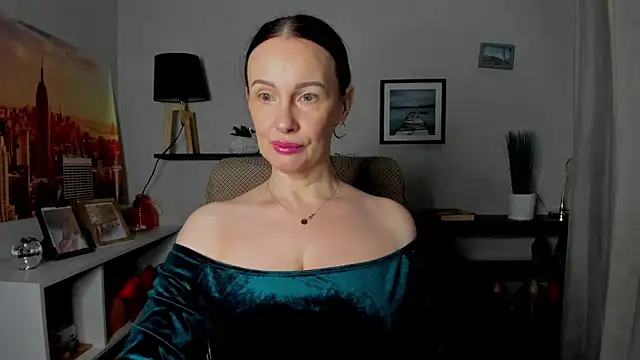 Velvet Jasmine online show from 01/13/26, 06:40