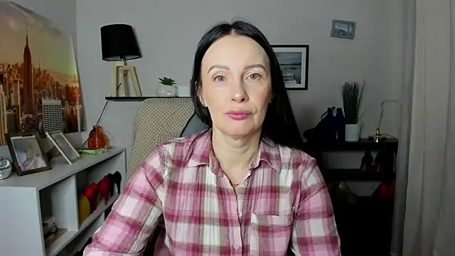 Velvet Jasmine online show from 02/23/26, 06:22