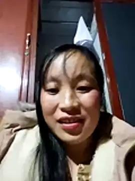 miss-su online show from 11/11/25, 12:16