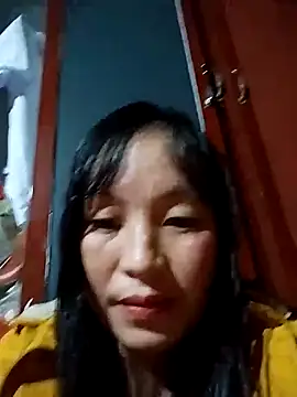 miss-su online show from 11/12/25, 01:22