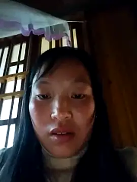 miss-su online show from 12/23/25, 08:23