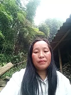 miss-su online show from 04/19/26, 08:02