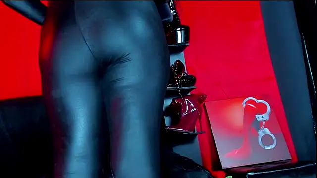 ArtemisaStone online show from 12/15/25, 12:15