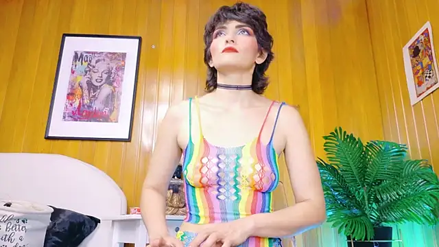 Zafiro Gem  online show from 11/05/25, 07:36