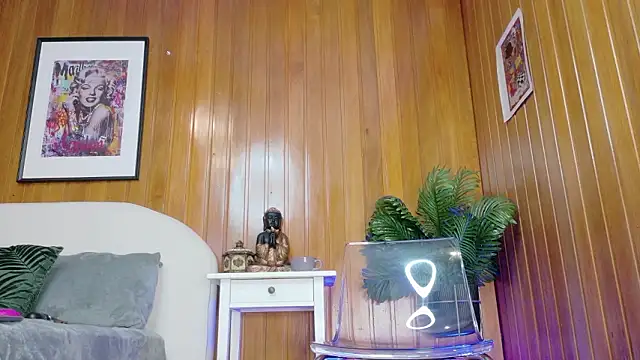 Zafiro Gem  online show from 03/05/26, 08:49