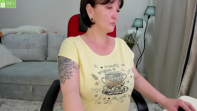 Sanata James online show from 07/06/26, 02:36
