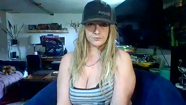 Snapshot of cutiekayls chatting on 07/02/26, 08:04 cutiekayls online show from 07/02/26, 08:04