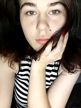 ToryTayler online show from 10/03/25, 08:06