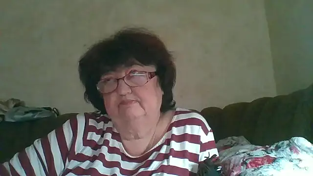 MilaSky5303 online show from 10/19/25, 09:54