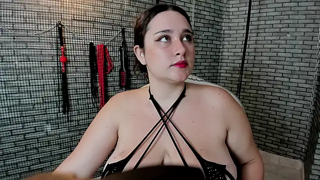 Briana 24 online show from 03/01/26, 09:44