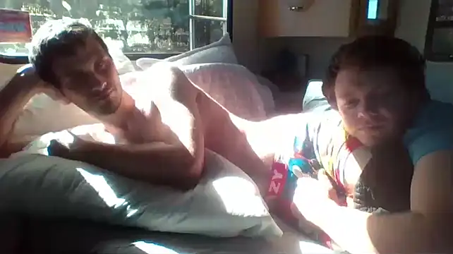 Snapshot of DeafGuyProud389 chatting on 11/07/25, 07:36 DeafGuyProud389 online show from 11/07/25, 07:36