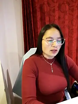 Daliz Leon online show from 11/19/25, 12:43