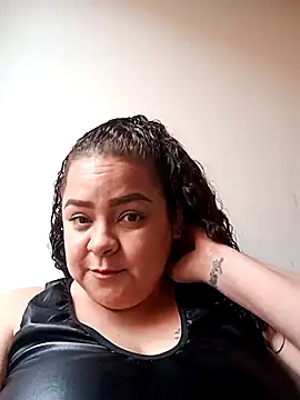 Snapshot of Miss_Adriana01 chatting on 10/27/25, 07:29 Miss Adriana01 online show from 10/27/25, 07:29