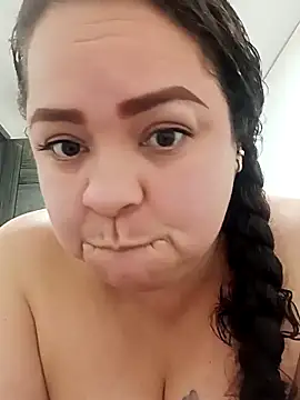 Snapshot of Miss_Adriana01 chatting on 04/29/26, 05:17 Miss Adriana01 online show from 04/29/26, 05:17