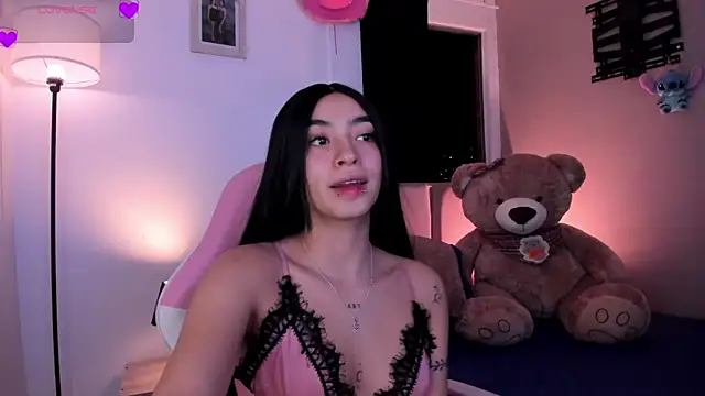 Snapshot of EmystarX chatting on 04/02/26, 12:08 EmystarX online show from 04/02/26, 12:08