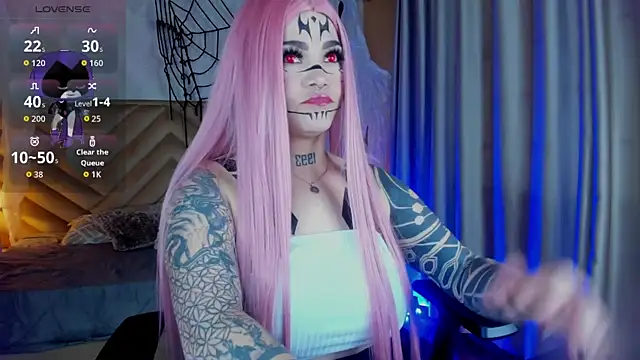  raven black online show from 10/31/25, 01:45