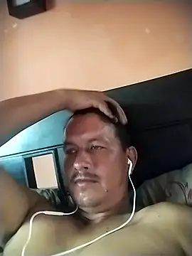 colombiano198720 online show from 09/19/25, 07:36