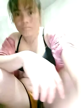 Maymay0033 online show from 09/13/25, 05:29