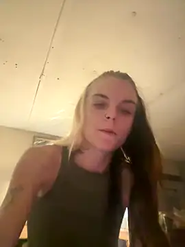 ittybittymeryssa online show from 10/26/25, 12:38