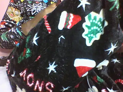 Moongodessy online show from 12/18/25, 09:10