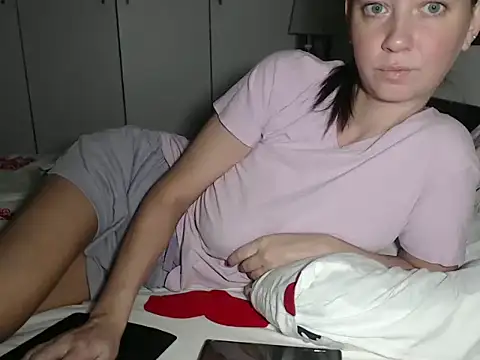 petite danielle online show from 09/10/25, 01:27