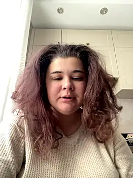 Snapshot of AliceCurlyX chatting on 01/18/26, 08:51 AliceCurlyX online show from 01/18/26, 08:51