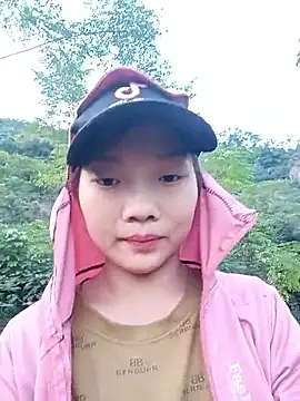 Ananine online show from 11/24/25, 11:48