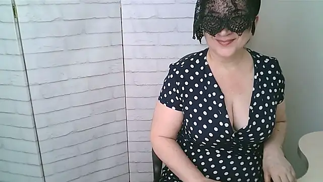 Helen xi  online show from 04/03/26, 04:21