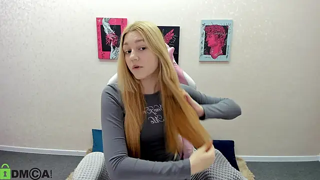 Sylvia Ortiz online show from 10/16/25, 09:21