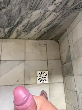 Novindapikgrossa online show from 11/25/25, 11:54