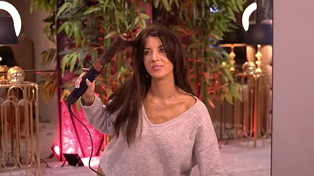 StephieRouse online show from 03/28/26, 08:47