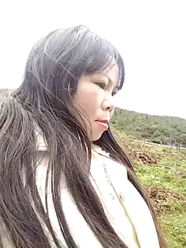 lusy-00 online show from 11/10/25, 03:05