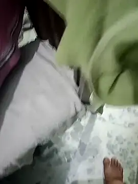 Cocomaza1 online show from 04/18/26, 06:12