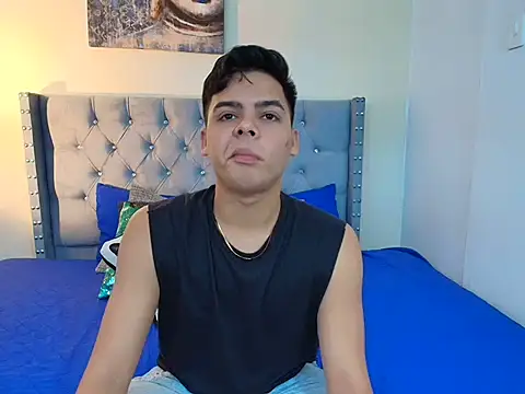 stewart mateo  online show from 10/03/25, 01:57