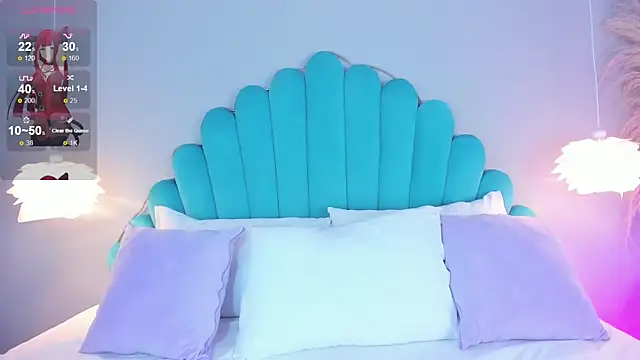 AlassiaHocthner online show from 11/07/25, 11:54