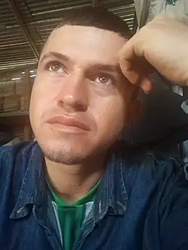 Loquendo2201 online show from 09/17/25, 01:13