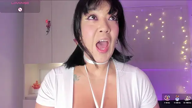 Snapshot of VickyRuiz_ chatting on 06/10/26, 07:57 VickyRuiz online show from 06/10/26, 07:57