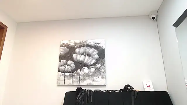 DonnaJoness online show from 10/11/25, 08:29