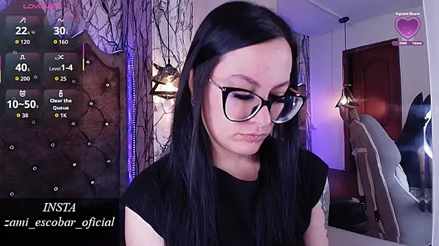 Zami Escobar of online show from 12/19/25, 06:48