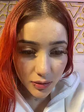 Snapshot of Ashly_cutee chatting on 05/19/26, 01:56 Ashly cutee online show from 05/19/26, 01:56