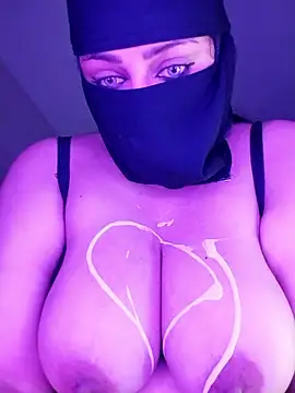 lilyan12 online show from 01/05/26, 05:27