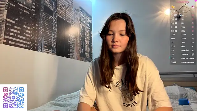 KiraVelvet online show from 09/23/25, 07:11