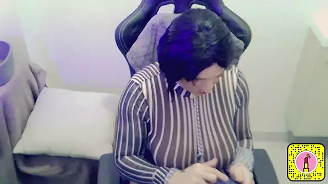 Snapshot of Morgane818181 chatting on 01/09/26, 08:10 Morgane818181 online show from 01/09/26, 08:10