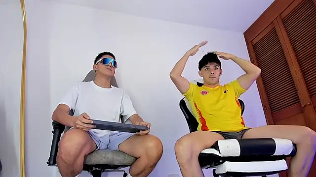 sotooliver3 online show from 01/31/26, 07:23