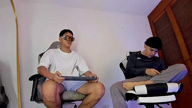 sotooliver3 online show from 02/13/26, 06:59